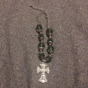 💍3/$5- jewelry- Cross Necklace